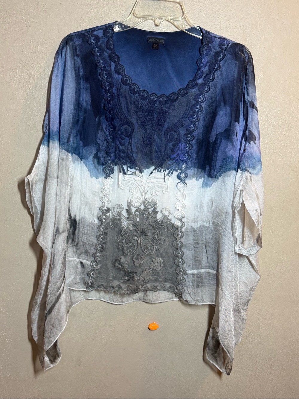 GORGEOUS Coco & Carmen Blue Ombre Embroidered Sheer Tunic Top Sz S/M